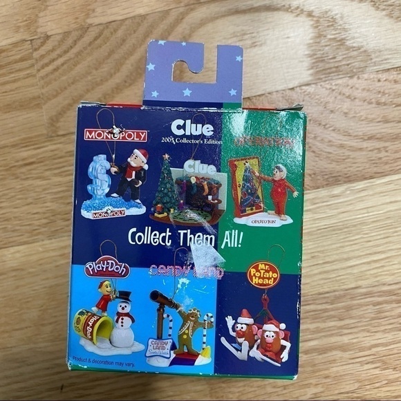 Hasbro Clue Christmas Ornament Retired NEW - Picture 3 of 5